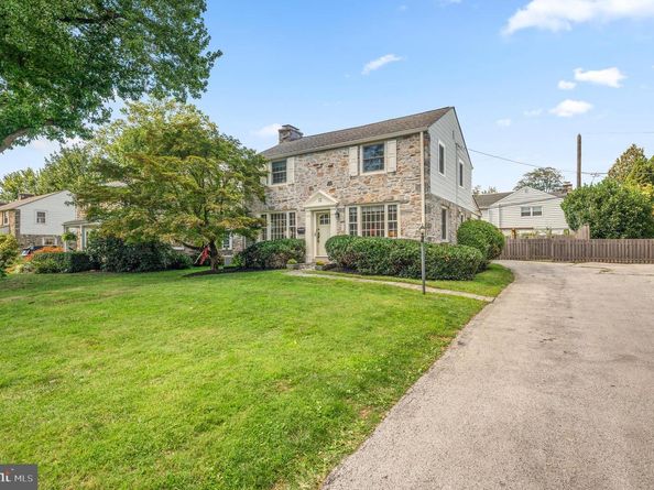 12 Lowrys Lane, Bryn Mawr PA 19010
