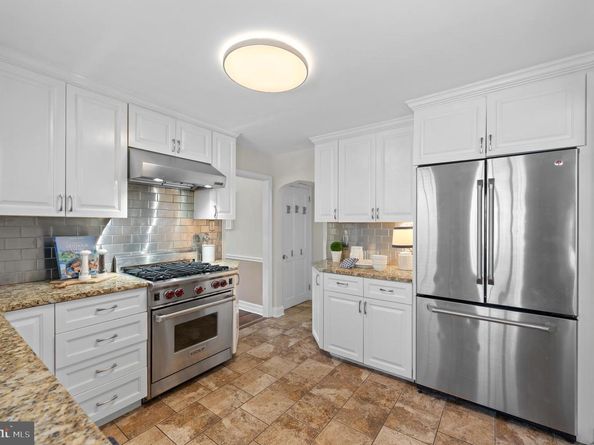 12 Lowrys Lane, Bryn Mawr PA 19010