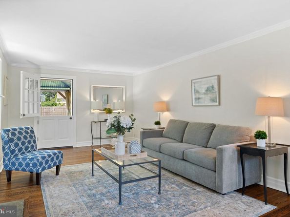 12 Lowrys Lane, Bryn Mawr PA 19010