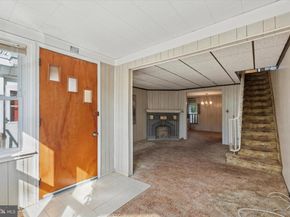 616 Jamestown Street, Philadelphia PA 19128