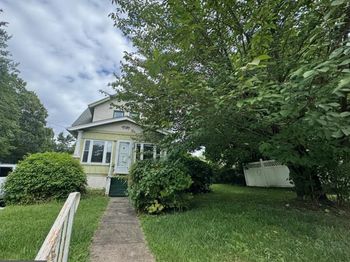 253 Highland Avenue