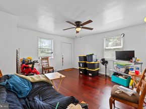 15 Halley Place SE, Washington DC 20032