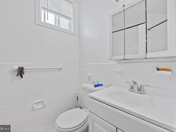 15 Halley Place SE, Washington DC 20032