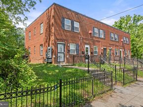 15 Halley Place SE, Washington DC 20032