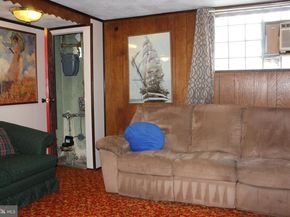 4446 Tolbut Street, Philadelphia PA 19136