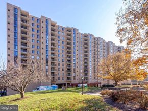 4500 S Four Mile Run Drive 732, Arlington VA 22204