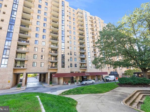 4500 S Four Mile Run Drive 732, Arlington VA 22204