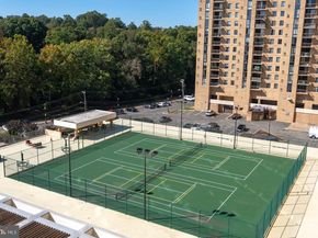4500 S Four Mile Run Drive 732, Arlington VA 22204