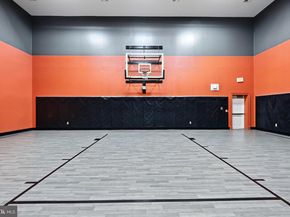 4860 Eisenhower Avenue 478, Alexandria VA 22304