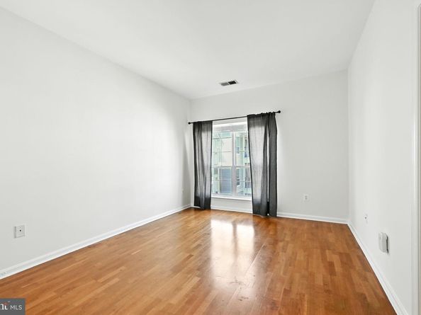 4860 Eisenhower Avenue 478, Alexandria VA 22304