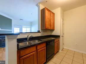 4860 Eisenhower Avenue 478, Alexandria VA 22304