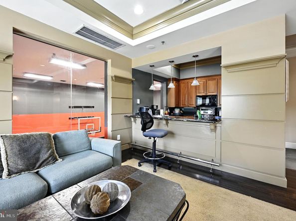 4860 Eisenhower Avenue 478, Alexandria VA 22304