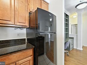 4860 Eisenhower Avenue 478, Alexandria VA 22304