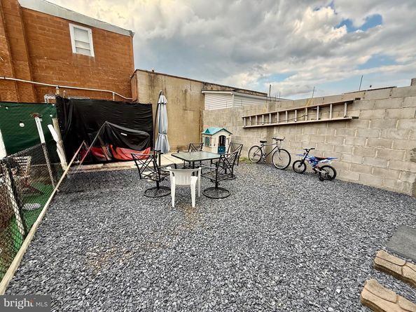1953 Wakeling Street, Philadelphia PA 19124