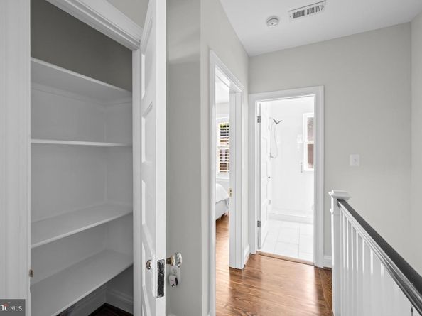 760 Hobart Place NW, Washington DC 20001