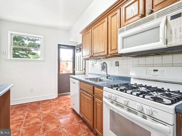 500 S 25TH Street, Philadelphia PA 19146