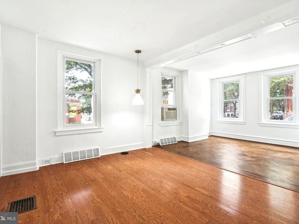 500 S 25TH Street, Philadelphia PA 19146