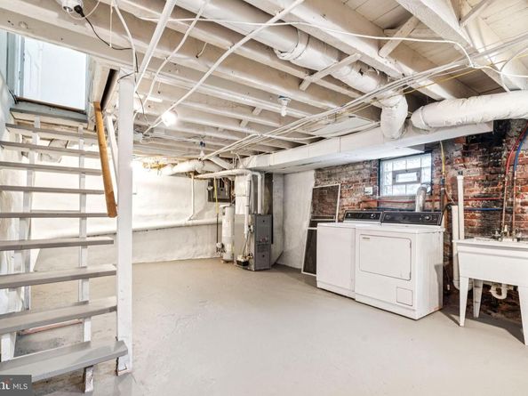 500 S 25TH Street, Philadelphia PA 19146