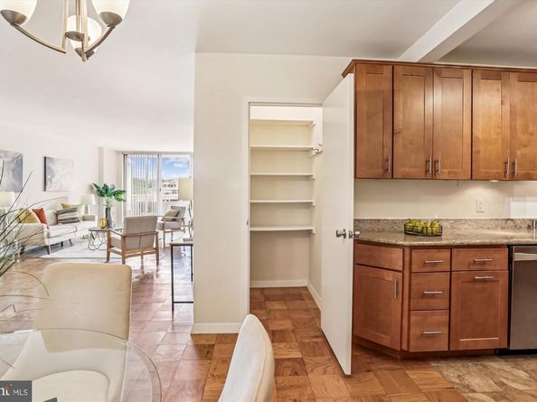 3001 Veazey Terrace NW 1508, Washington DC 20008
