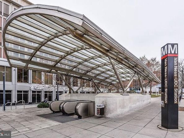 3001 Veazey Terrace NW 1508, Washington DC 20008