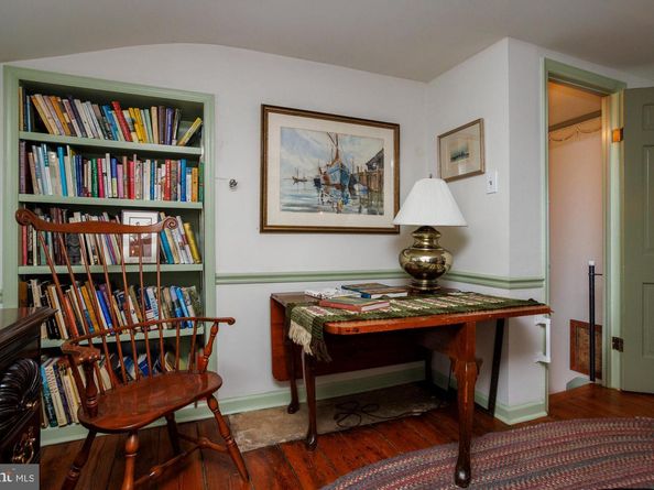 1230 Waverly Walk, Philadelphia PA 19147