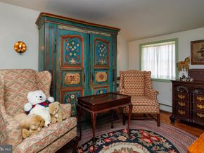1230 Waverly Walk, Philadelphia PA 19147
