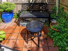 1230 Waverly Walk, Philadelphia PA 19147