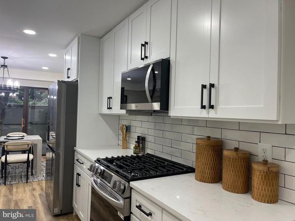 5236 Pooks Hill Road D23, Bethesda MD 20814