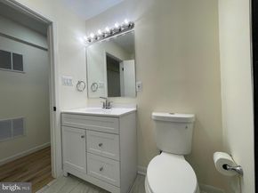 5236 Pooks Hill Road D23, Bethesda MD 20814