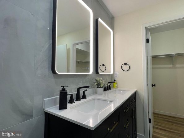 5236 Pooks Hill Road D23, Bethesda MD 20814