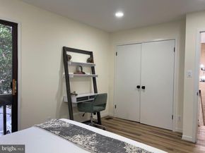 5236 Pooks Hill Road D23, Bethesda MD 20814