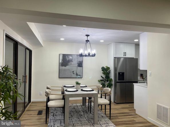5236 Pooks Hill Road D23, Bethesda MD 20814