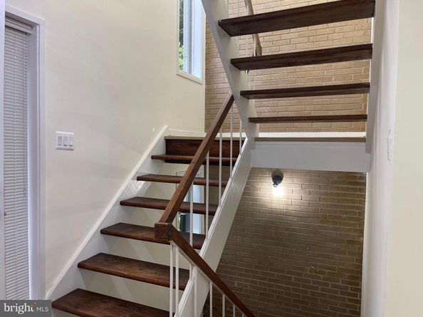 5236 Pooks Hill Road D23, Bethesda MD 20814