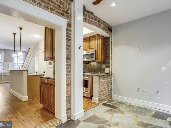 2031 37TH Street NW, Washington DC 20007
