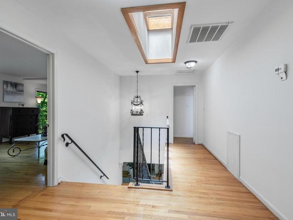 4054 41st Street, Mclean VA 22101