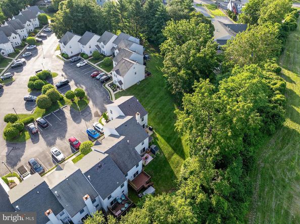 10 Maple Drive, Conshohocken PA 19428