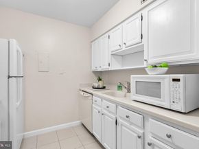1318 22nd Street NW 101, Washington DC 20037