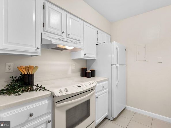 1318 22nd Street NW 101, Washington DC 20037