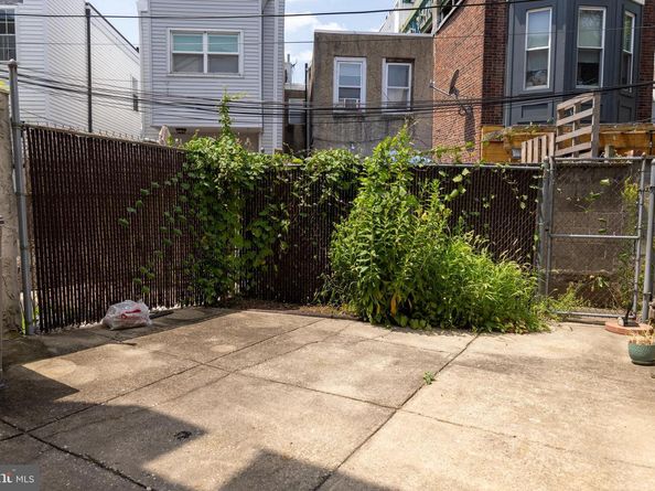 1622 E Passyunk Avenue, Philadelphia PA 19148