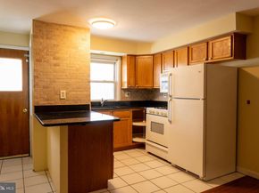 1622 E Passyunk Avenue, Philadelphia PA 19148