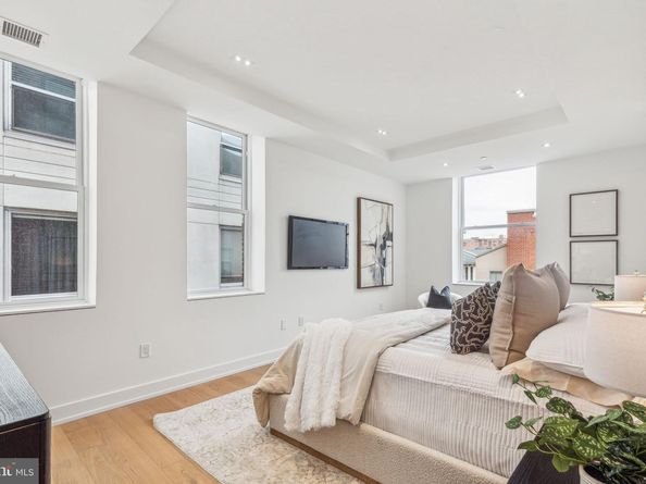 124 N 2nd Street 4, Philadelphia PA 19106