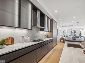 124 N 2nd Street 4, Philadelphia PA 19106