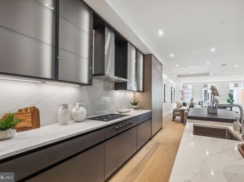 124 N 2nd Street