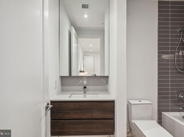 124 N 2nd Street 4, Philadelphia PA 19106