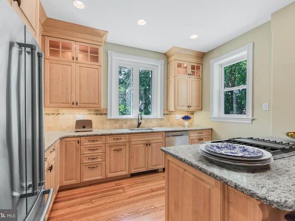 14 Simpson Road, Ardmore PA 19003