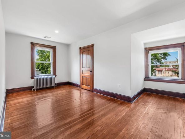 14 Simpson Road, Ardmore PA 19003