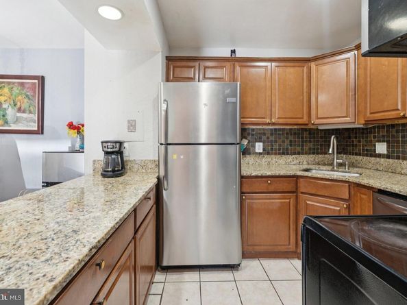 221 N Emory Drive 4, Sterling VA 20164