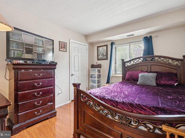 221 N Emory Drive 4, Sterling VA 20164