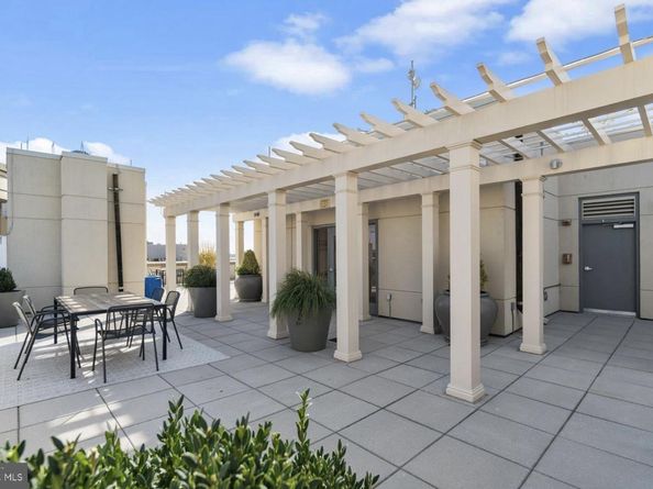 301 Massachusetts Avenue NW 1007, Washington DC 20001