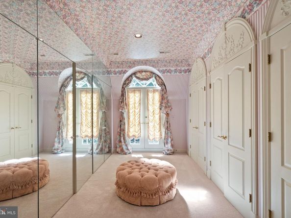 9721 Sorrel Avenue, Potomac MD 20854